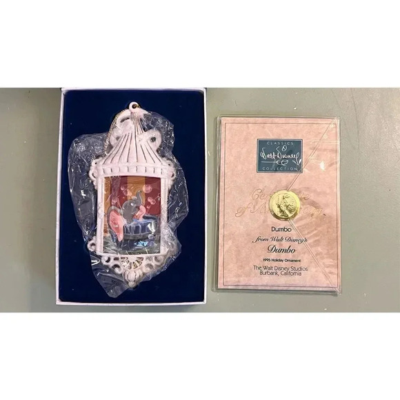 Walt Disney Classics Collection Society 1995 Dumbo Christmas Ornament‎ NIB - Picture 1 of 10